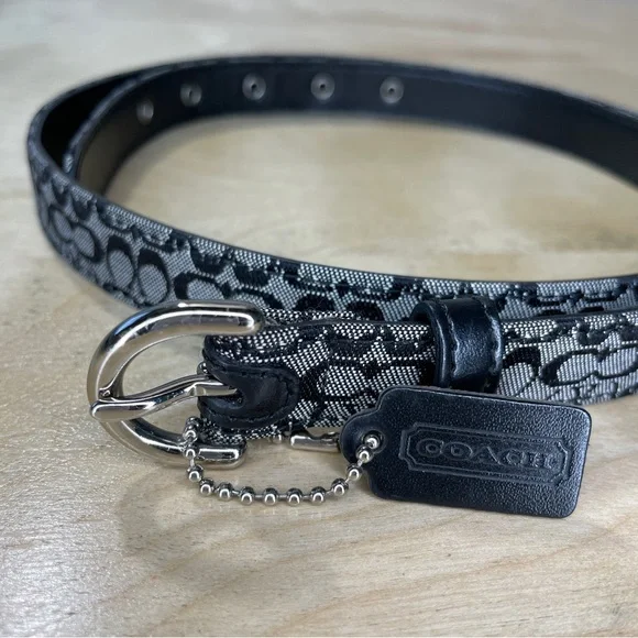 Coach Black and Gray Leather Belt with Silver Buckle Coach | Accessories | Coach Black And Gray Leather Belt With  main image 2